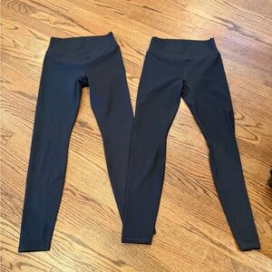 Vuori Black High-Rise Leggings (Pair)